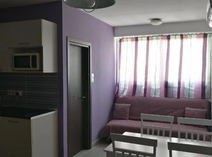 アパート Hawaii Royal Gardens リマソール